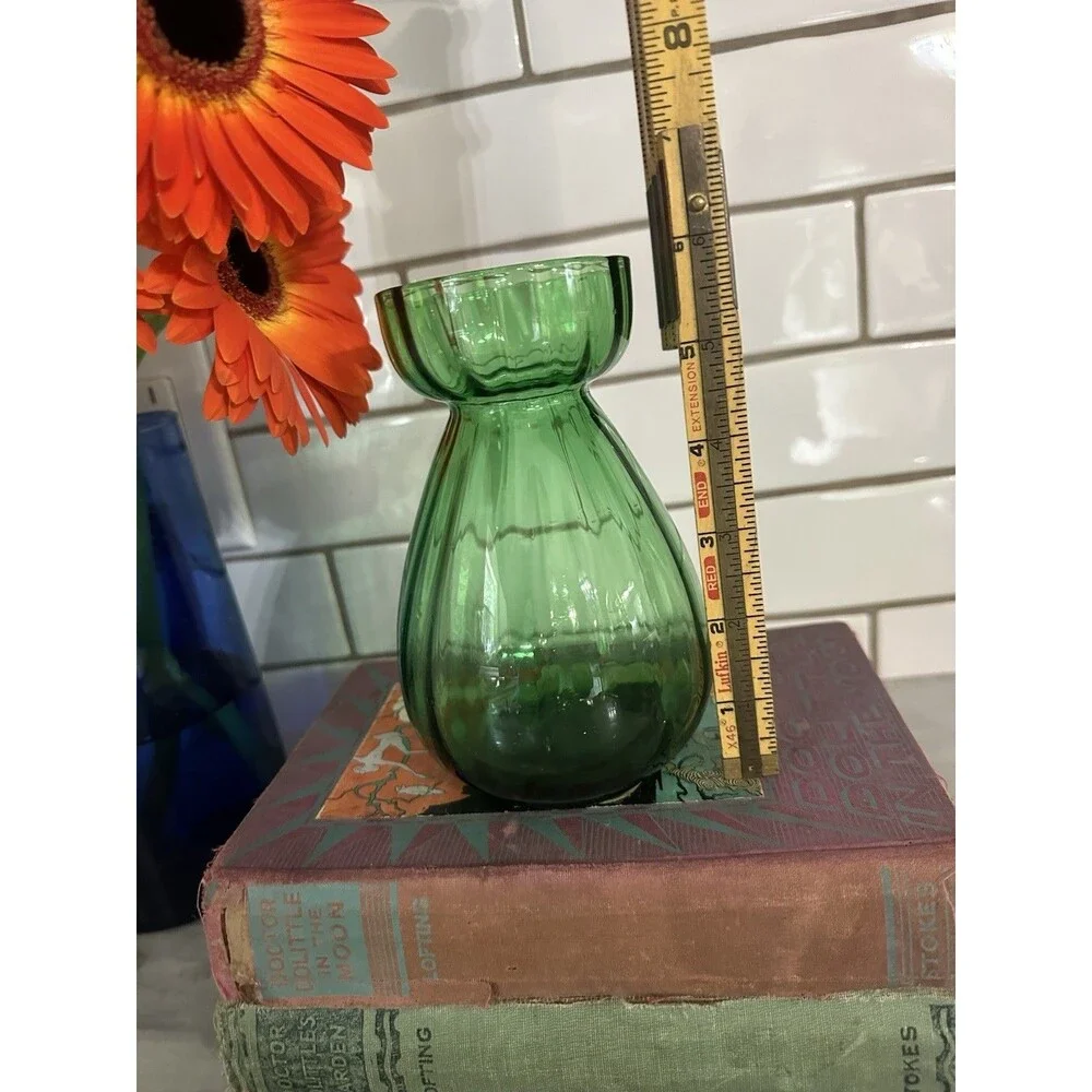 Beautiful Vintage Emerald Green Optic Glass Hyacinth FORCING VASE 6